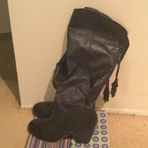 Knee high Steve Madden boots (leather)